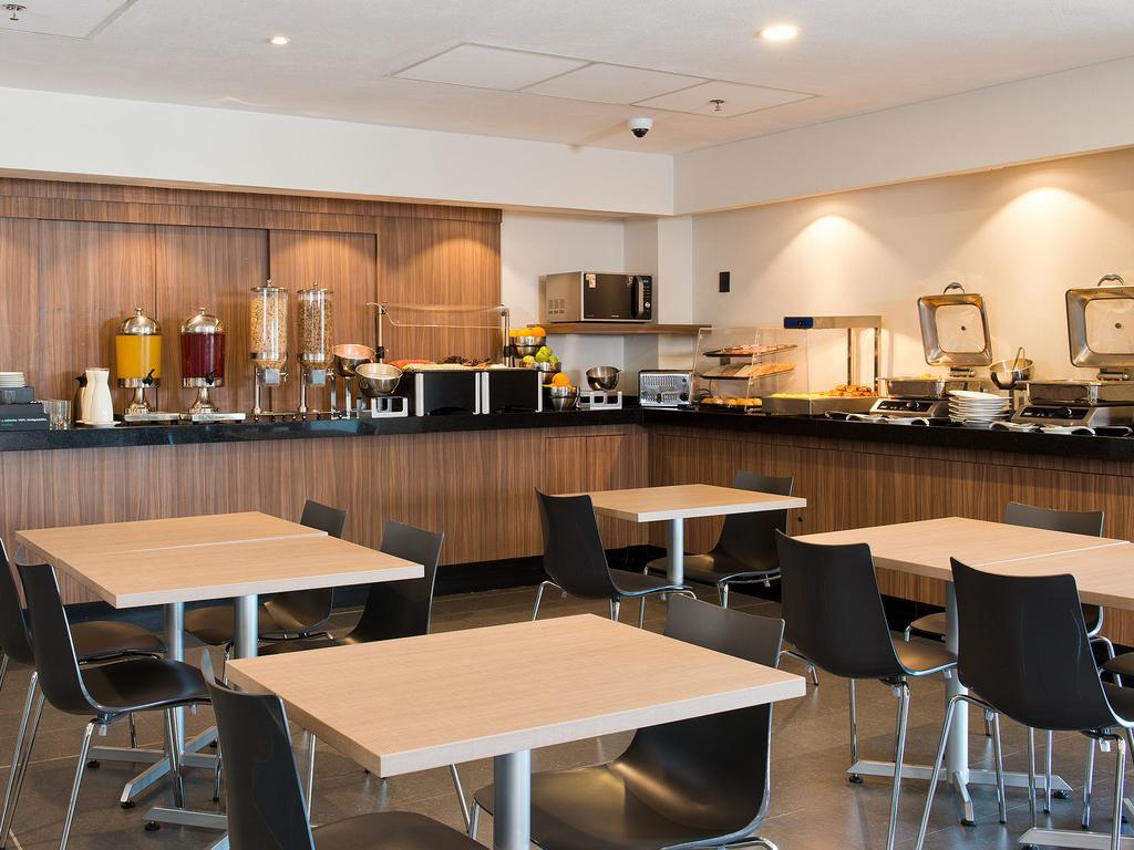 Express By Marriott Aeropuerto 3* Santiago