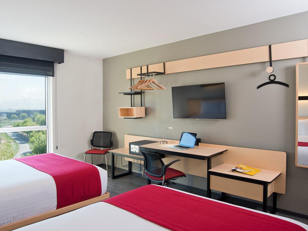 Express By Marriott Aeropuerto Santiago