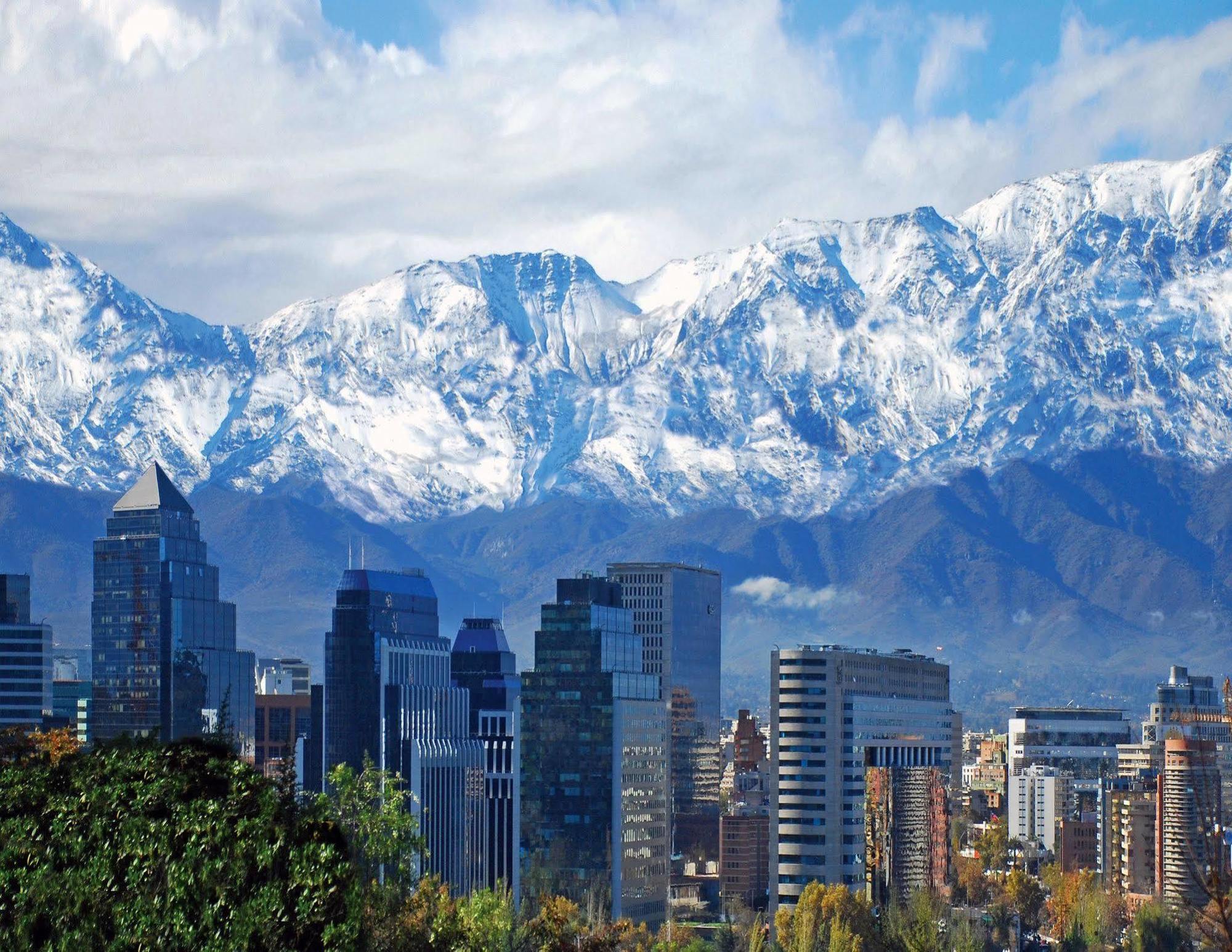 San Cristobal Tower - A Luxury Collection Hotel Santiago