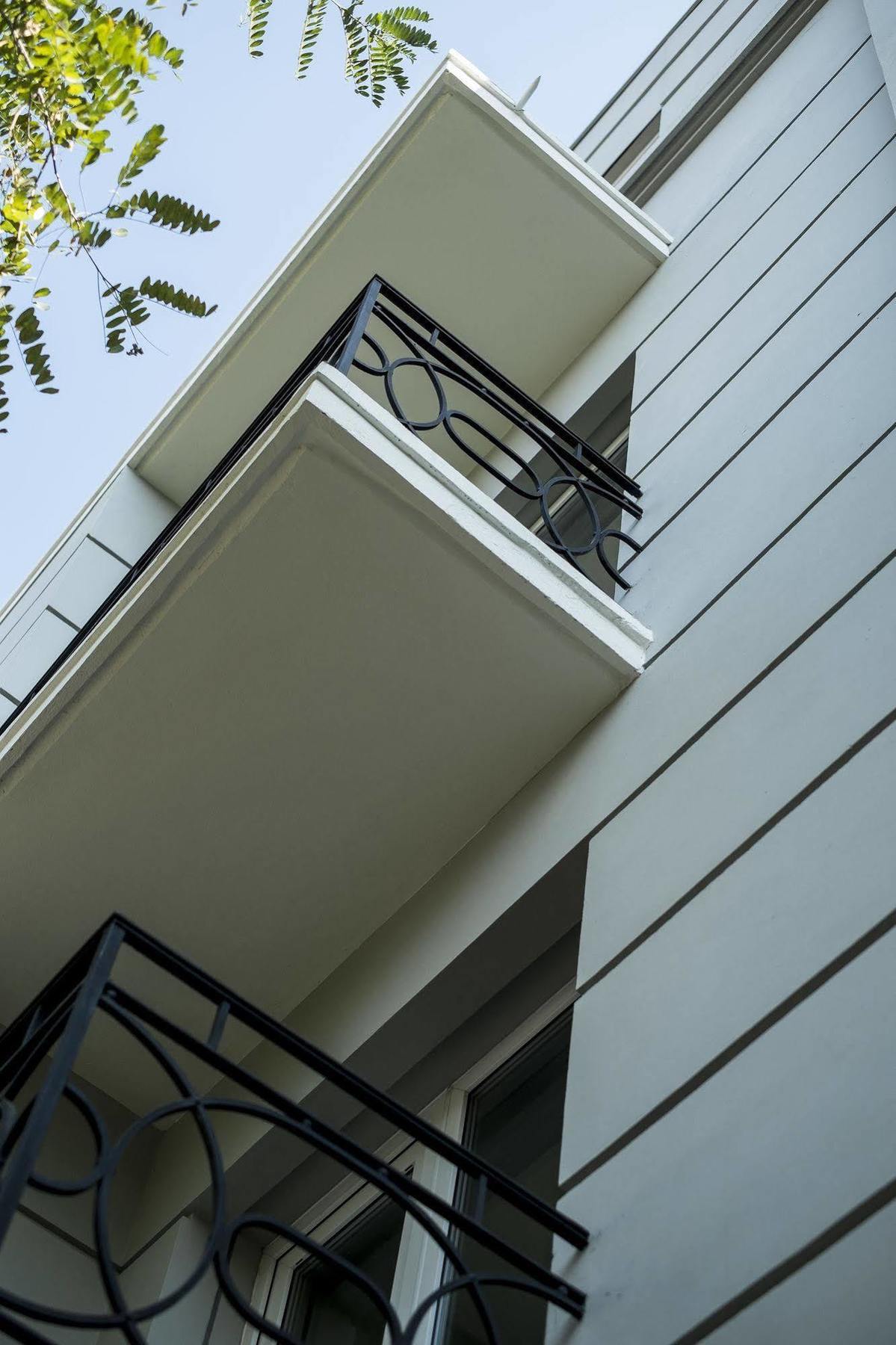 B Apartahotel 3*