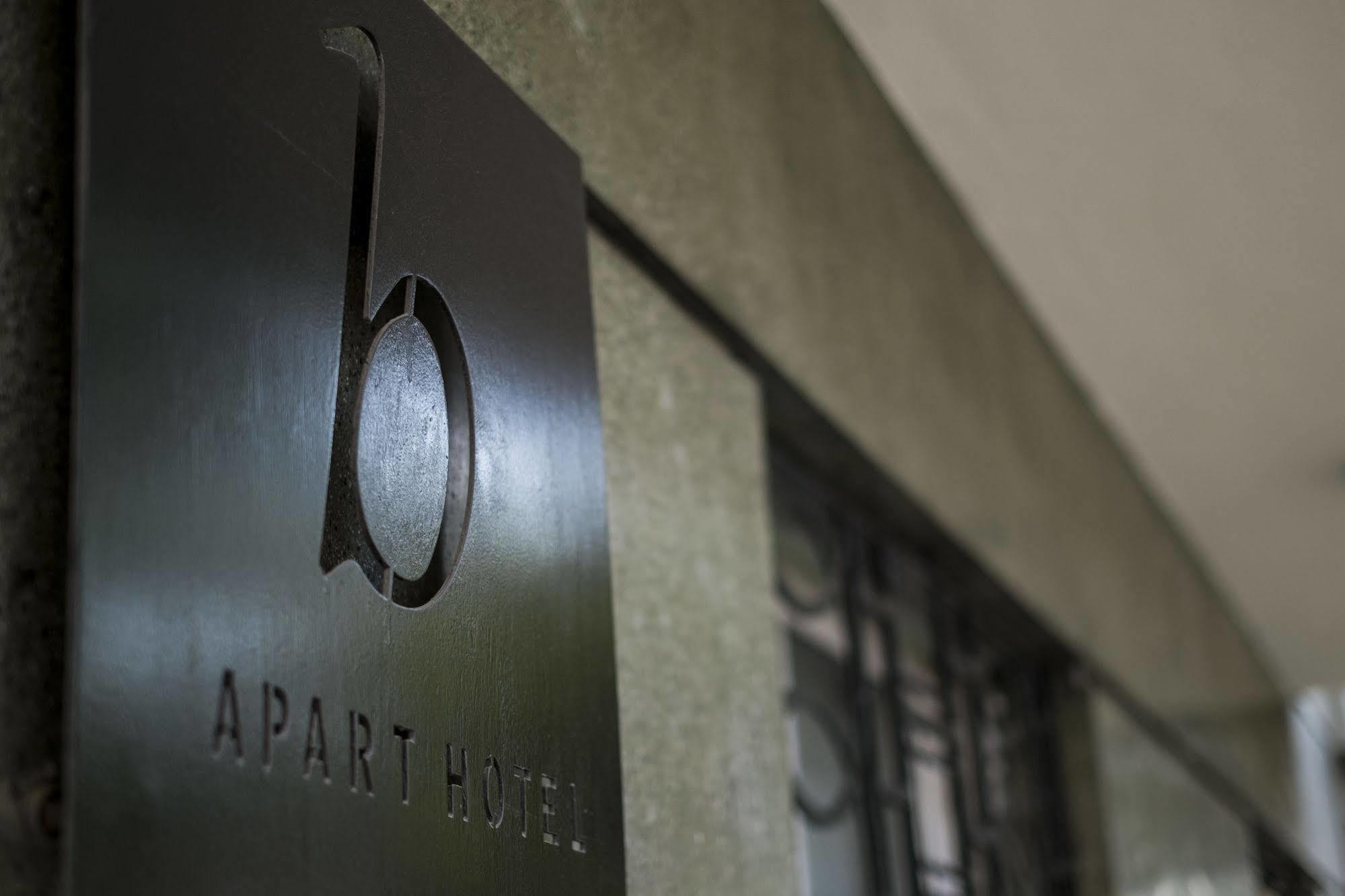Apartahotel B