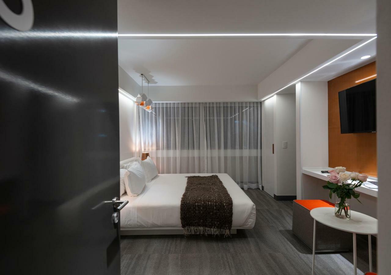 Hotel 45 By Director