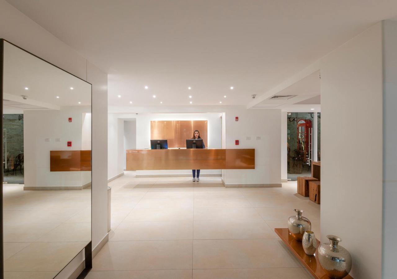 Hotel 45 By Director 4*