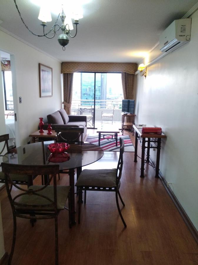 Apartahotel Roomapart Escuela Militar Santiago de Chile