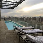 moderno y comodo departamento