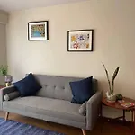 Comodo Departamento Providencia.