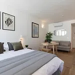 Hom I Encantador Departamento Estudio En Santiago Centro