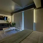 Encantador Espacio Cercano De Barrio Italia