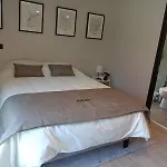 Eldepto Padre Mariano Apart Hotel