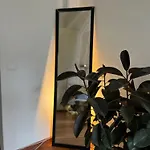 Comodo Estudio Con Proyector De Cine En Centro De Santiago