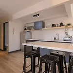 Alojamiento Perfecto 2D2B Para 5 Cerca De Metro