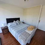 Moderno departamento, habitación y baño privado