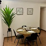 Departamento Entero Las Condes, Metro Escuela Militar