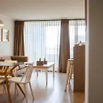 Loica Suites
