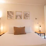 Modern Design Cozy 1B 1B