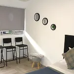 Hab Bano Privado Aeropuerto