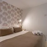 Your Adventure Begins In Las Condes 2Br2Ba Apartment