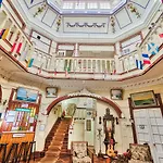 Si Hotel