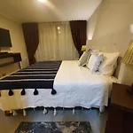Mojens Suites Santiago