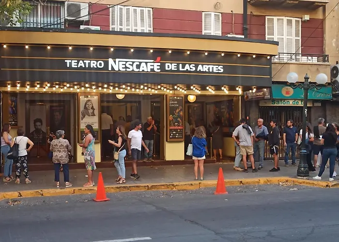 En El Corazon Del Barrio Providencia, Tranquilo Y Confortable Departamento