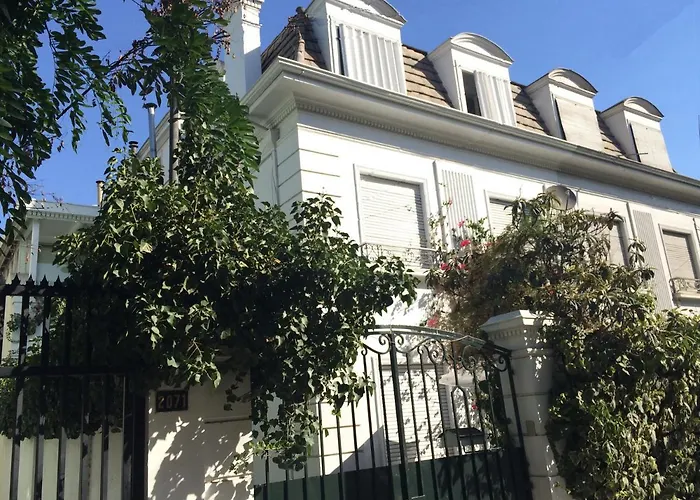 Linda Casa Para Grupos / Familias