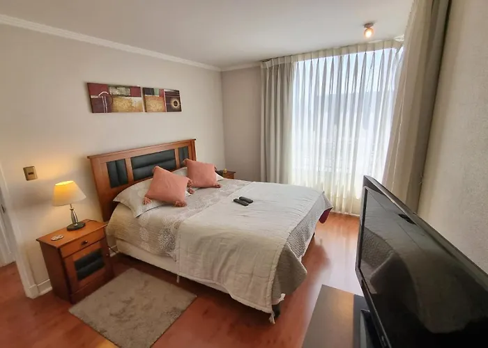 Santiago Moneda Suites