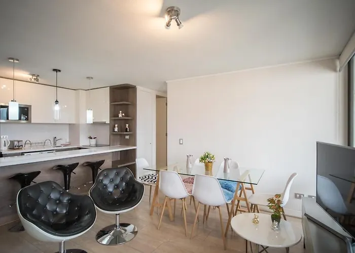 Premium 2Br 2Ba Parque Arauco - Balcon Con Malla