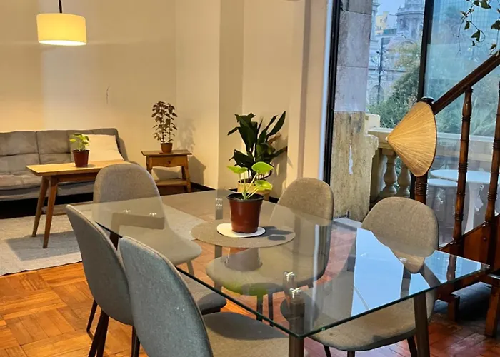 Duplex Con Balcon A Casco Historico