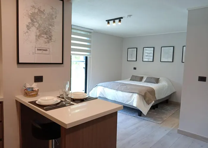 Eldepto Padre Mariano Apart Hotel