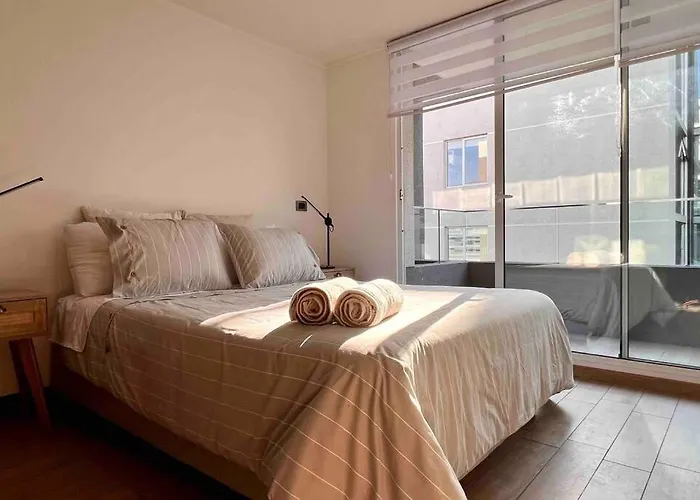 Departamento Totalmente Equipado En Las Condes Con Aire Acondicionado