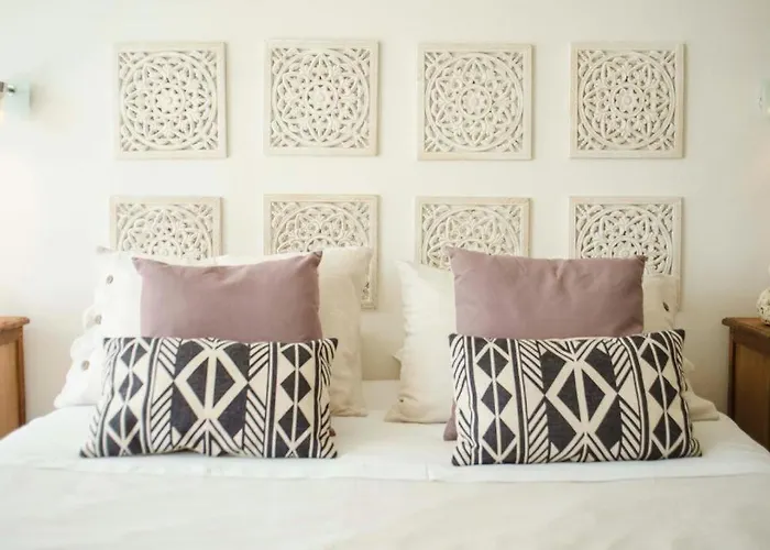 Loica Suites