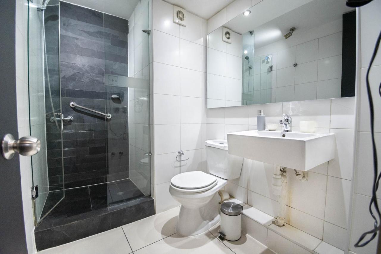 Tribeca King - Studio With, Wifi, Ac Apartamento