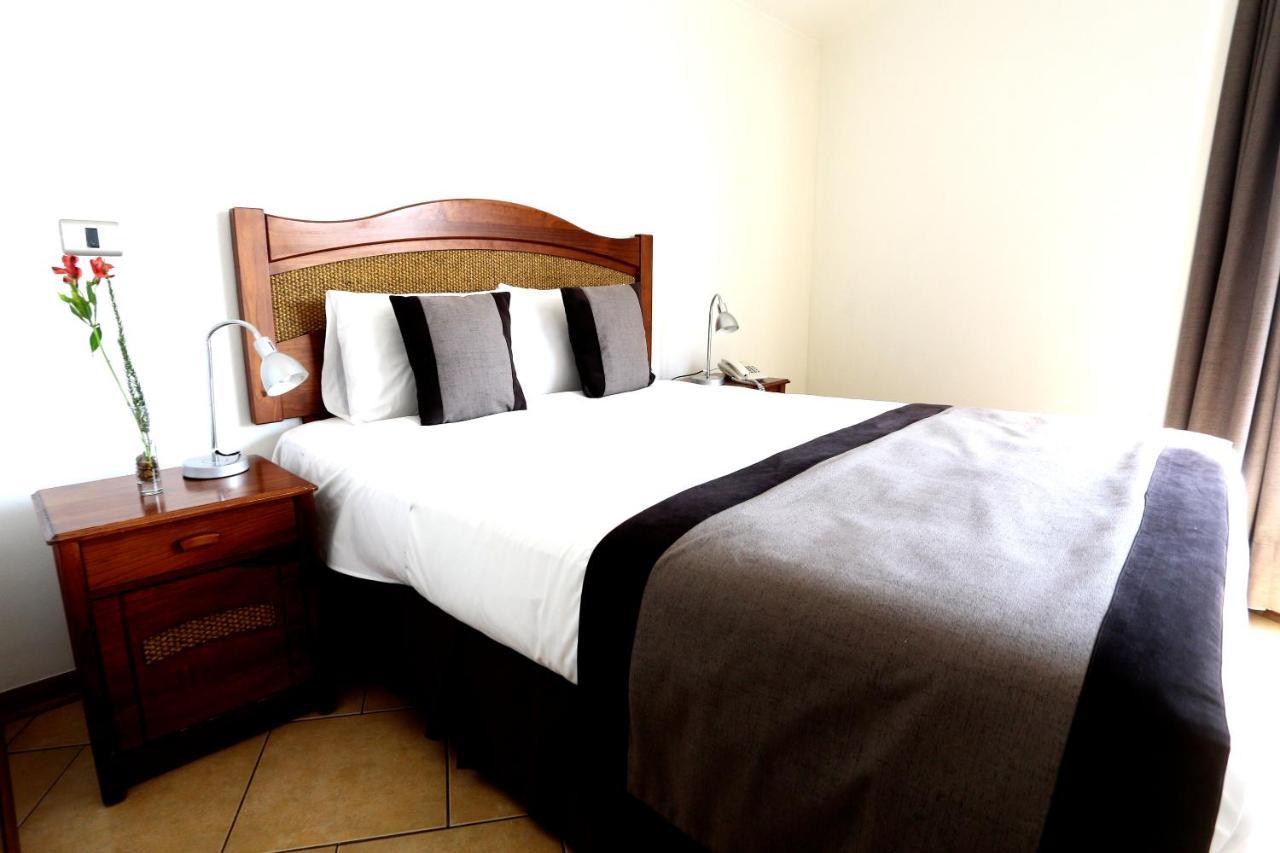 Versalles 4*