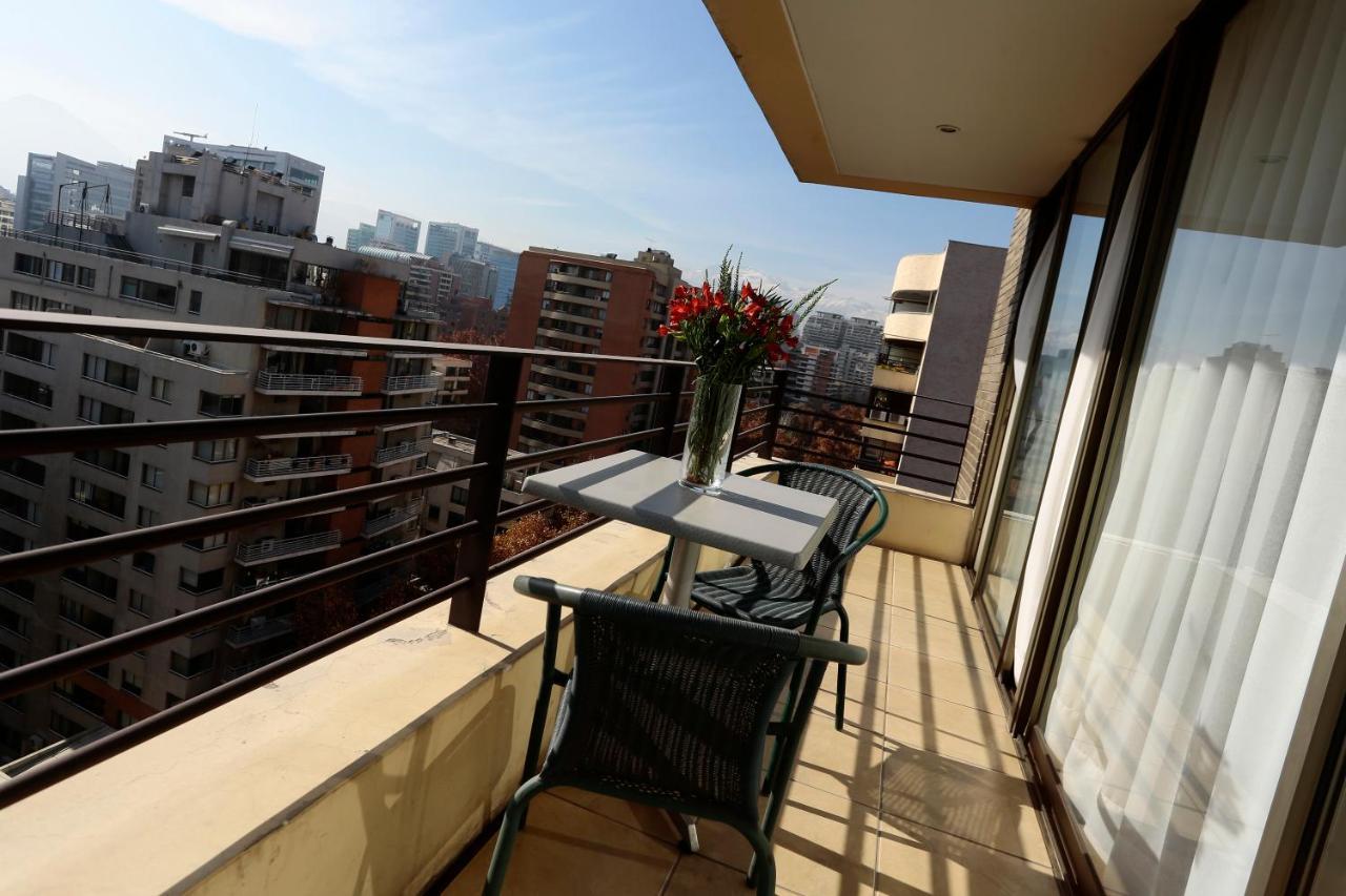 Versalles Apartahotel 4*