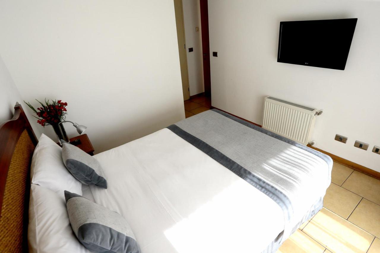 Versalles 4*
