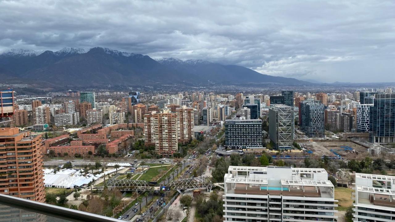 Apartamento Departamento De Lujo En Suite, En El Piso 38, Condes, Costado De Parques Y Malls Santiago de Chile