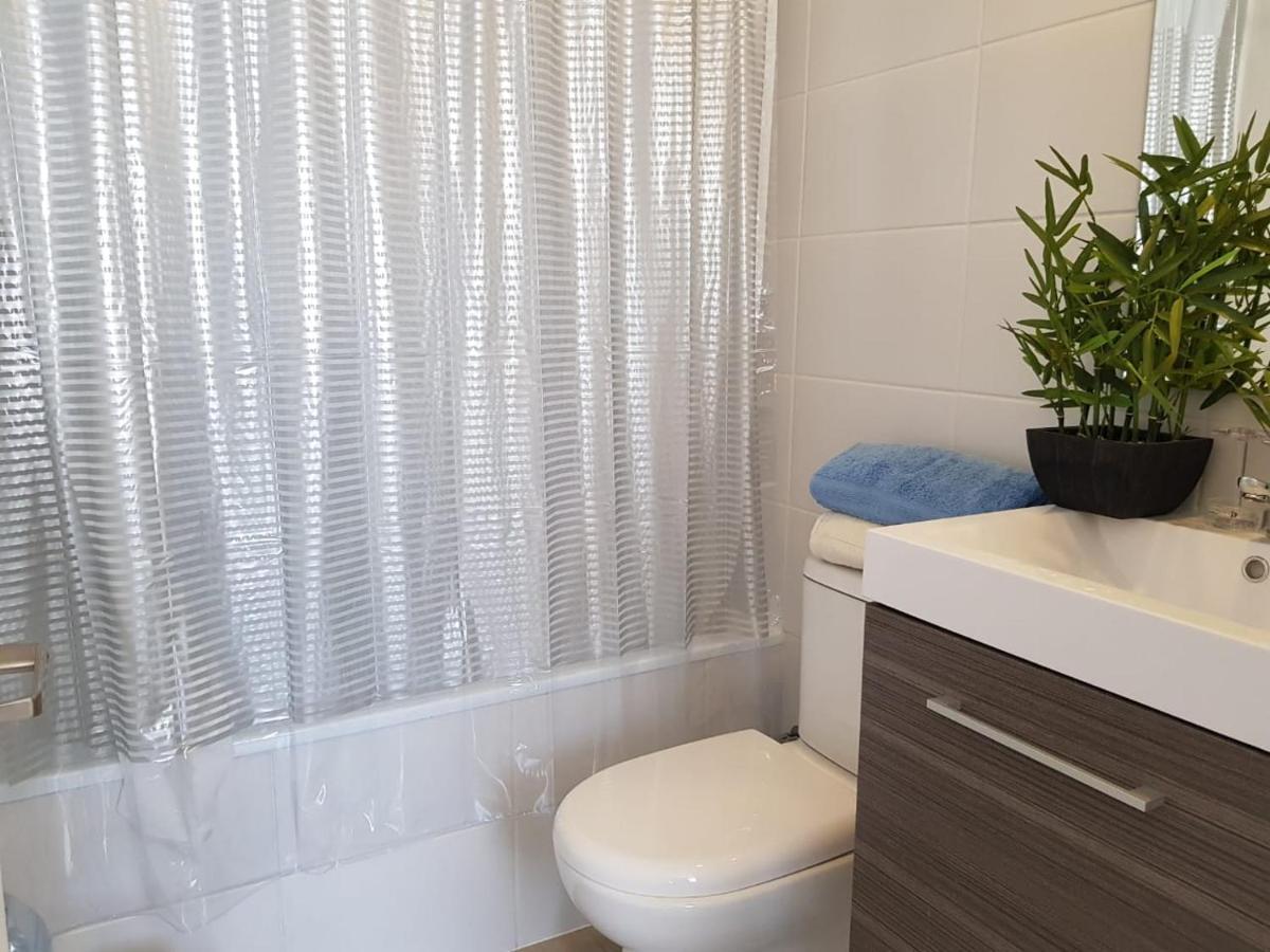 Apartamento Metro Ecuador Linea 1, Parking Por Pagar *