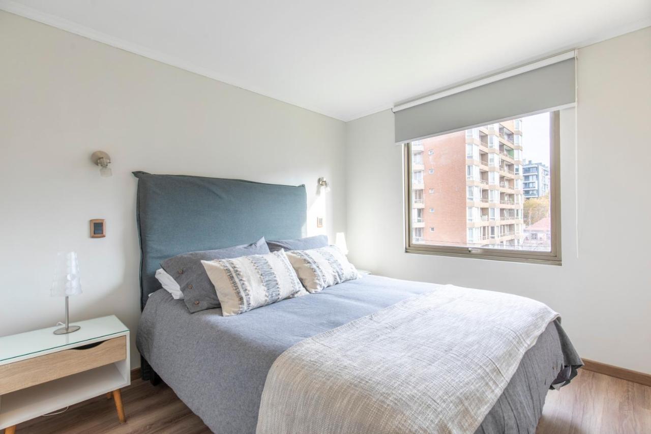 - Josue Smith - Costanera Center Apartment *