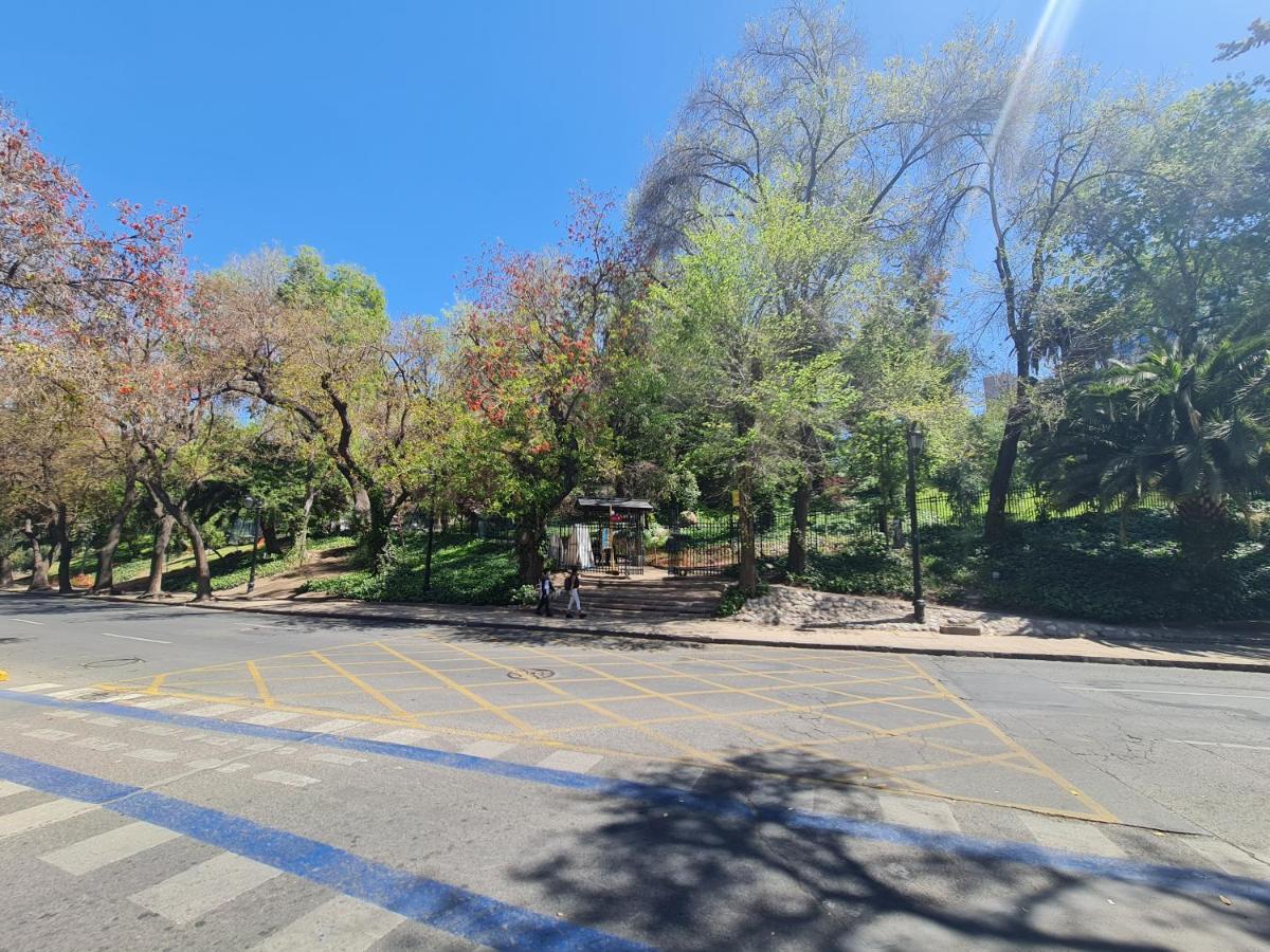 Oceana Suites Lastarria Apartment