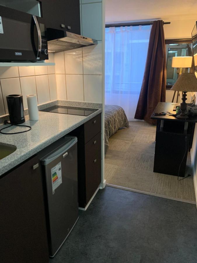 Exquisito En Metro Moneda. Centro Apartamento