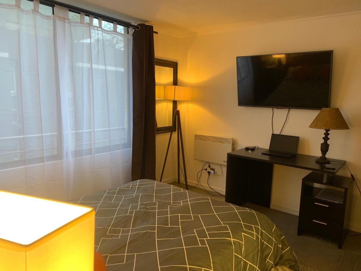 Exquisito En Metro Moneda. Centro Apartamento *