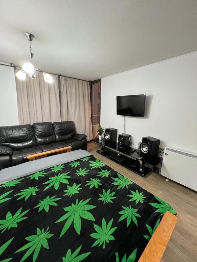 Hermoso Departamento En Pleno Centro De * Santiago