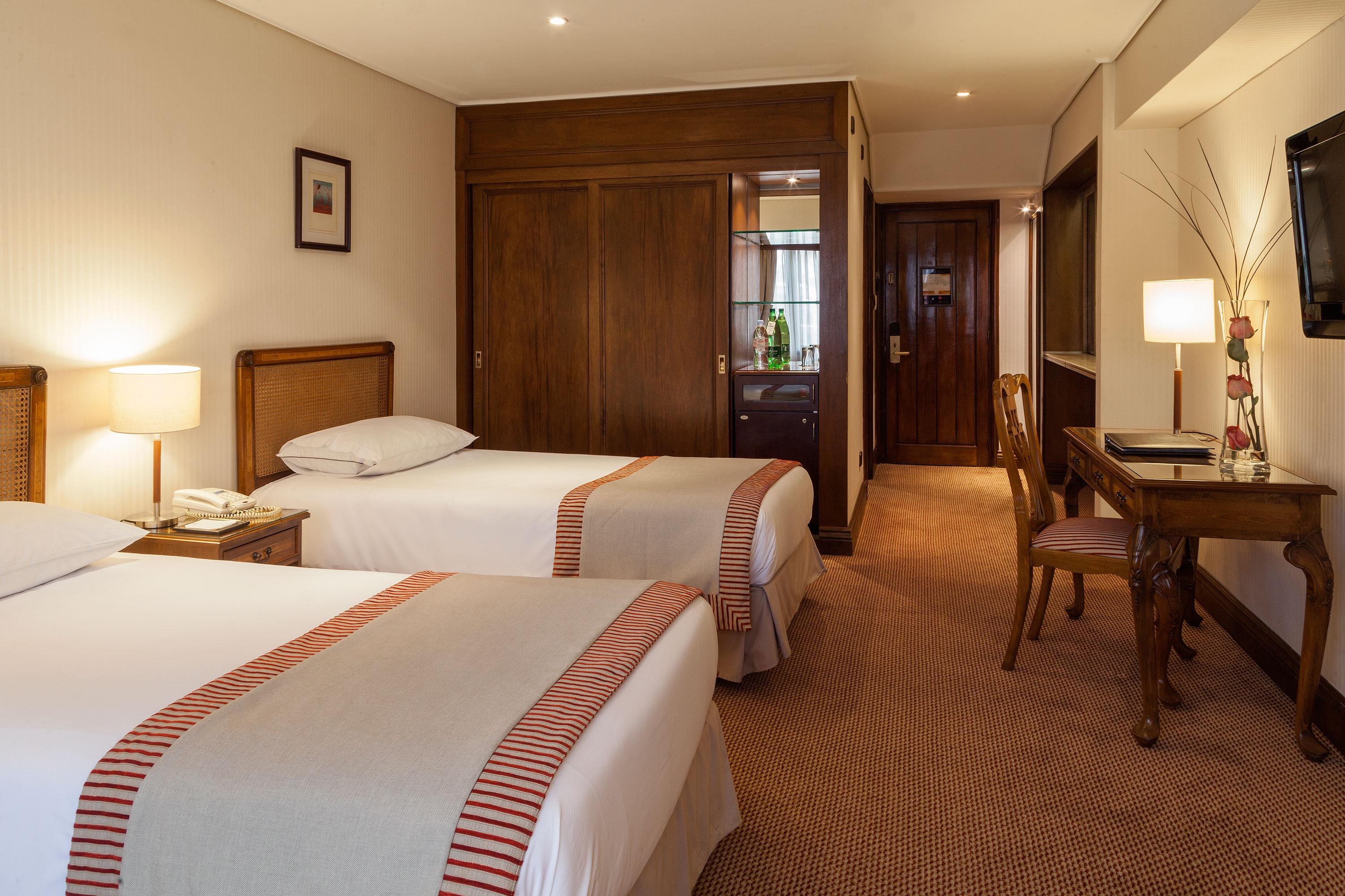Plaza San Francisco Hotel