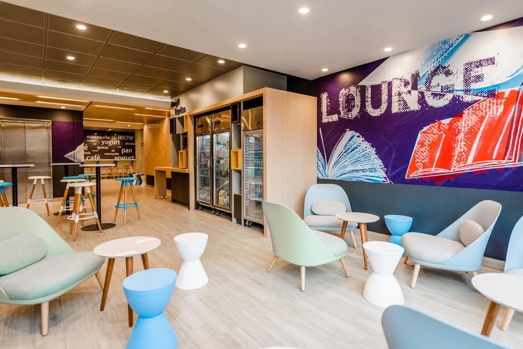 Hotel Ibis Budget Providencia 2*