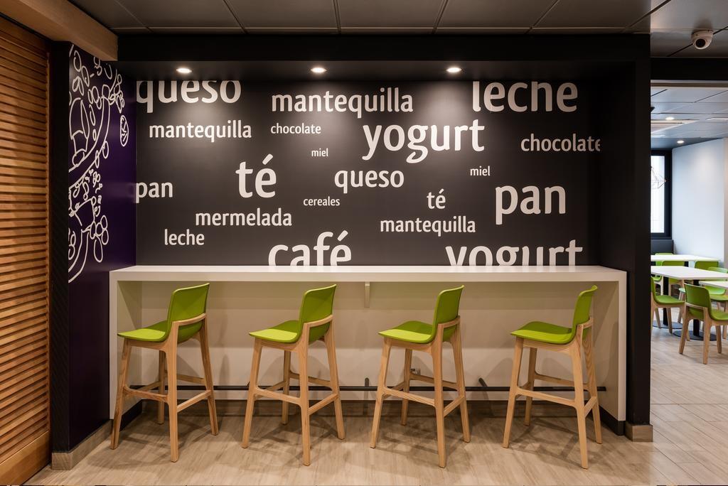 Ibis Budget Providencia 2*