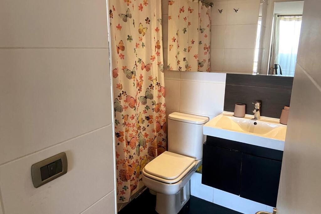 Apartamento Cómodo Departamento, Excelente Ubicación. *