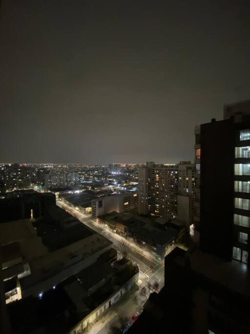 Apartamento Comodo Departamento Centro De Santiago de Chile
