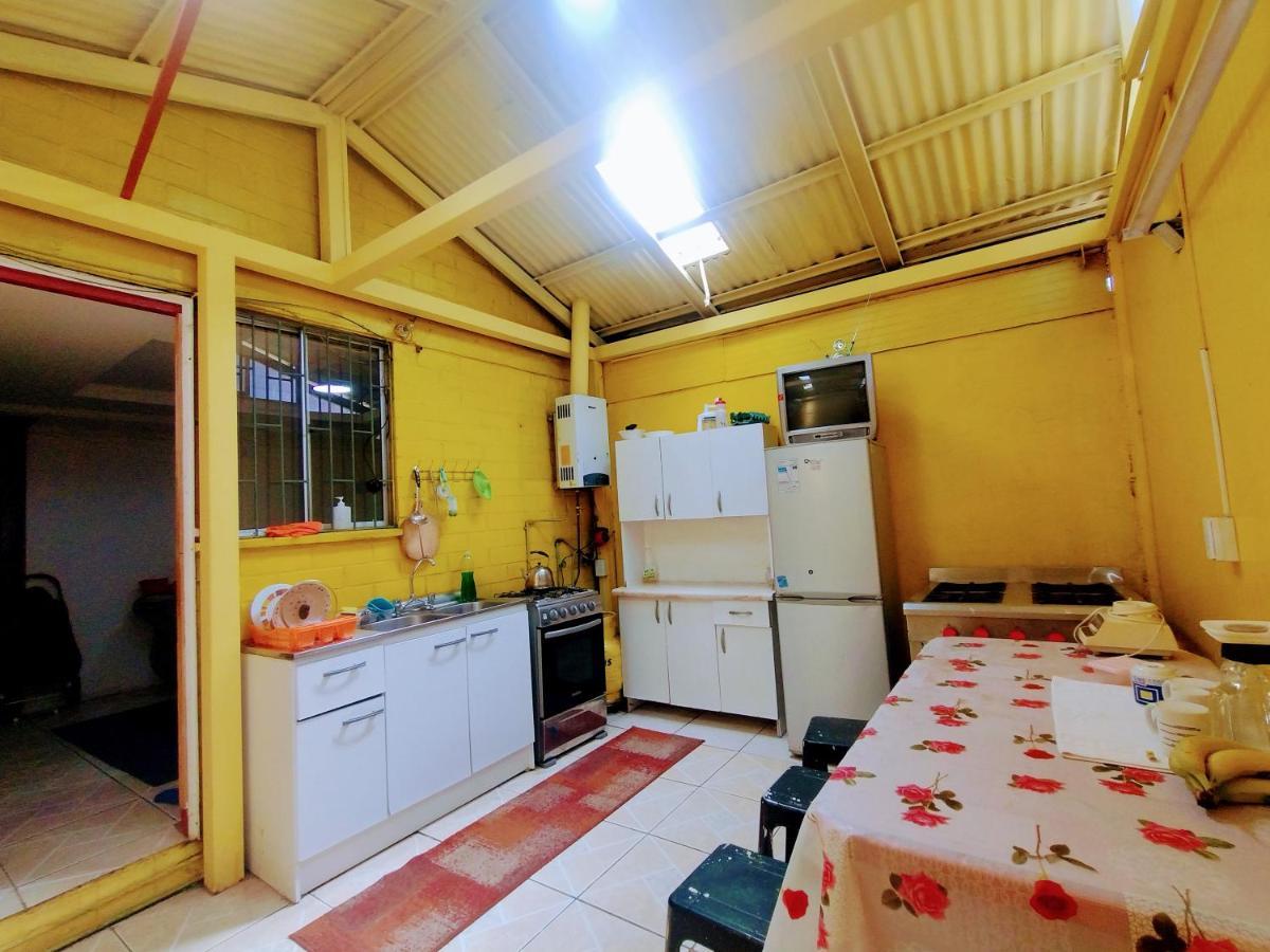 Backpackers House - Near The Airport Hospedagem domiciliar