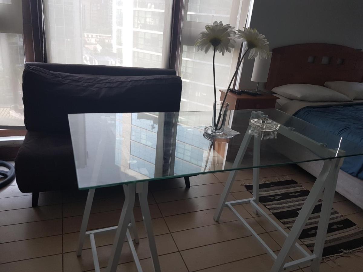 Condes, Departamento Amoblado . Metro Manquehue *