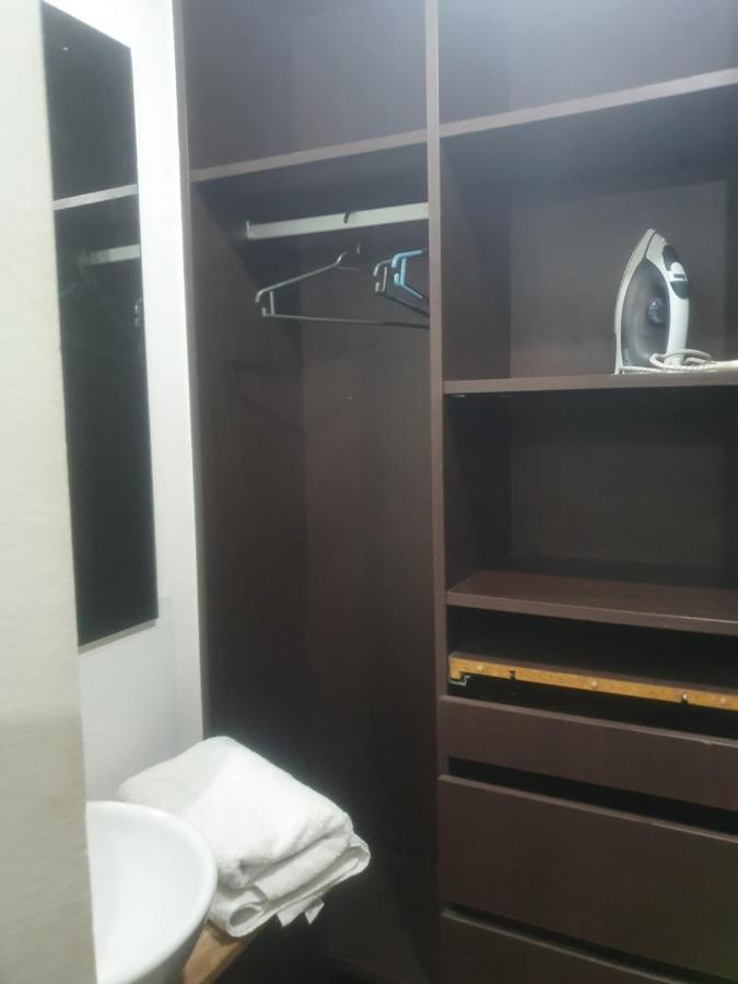 Condes, Departamento Amoblado . Metro Manquehue Apartamento